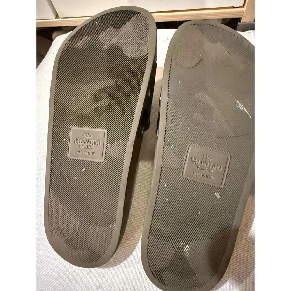 Valentino Garavani Youth Boys Star Print Camo Pool Dlidse Sandals Green Size 37